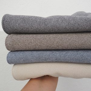 Gola Ricas Prendas Fazenda e malha polar